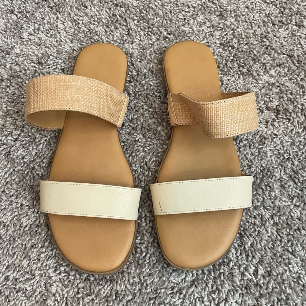 Old Navy Double Strap Nude & Cream Sandal